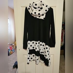 Adorable Vintage Shane Lee Black and White Polka-dots Dress sz M